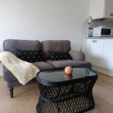 Denia, Urbano Junto Al Mar * Dénia