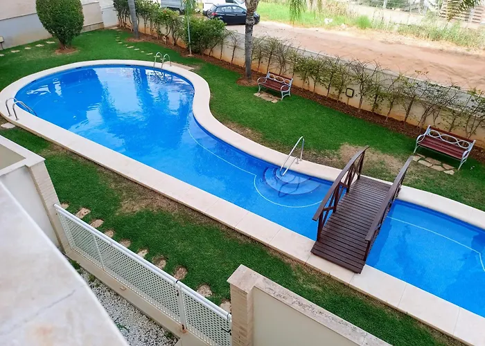 Denia, Urbano Junto Al Mar * Dénia